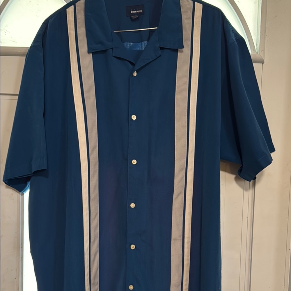 Basic Editions Blue Casual Button Down Shirt with Sporty Accents
